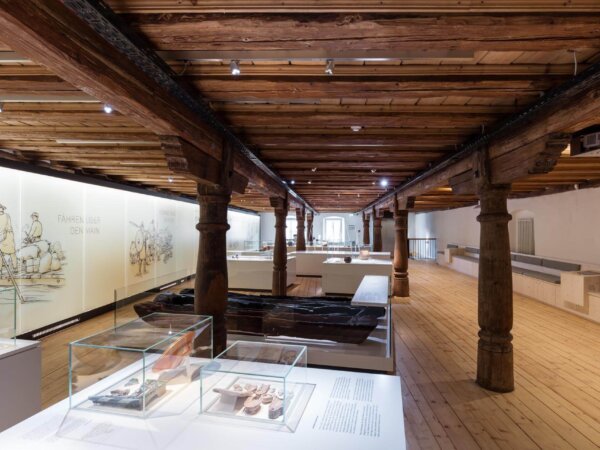 Moderne Ausstellungsräumlichkeiten